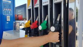 Почему закрывают заправки Газпром в Екатеринбурге в Кира Пластинина